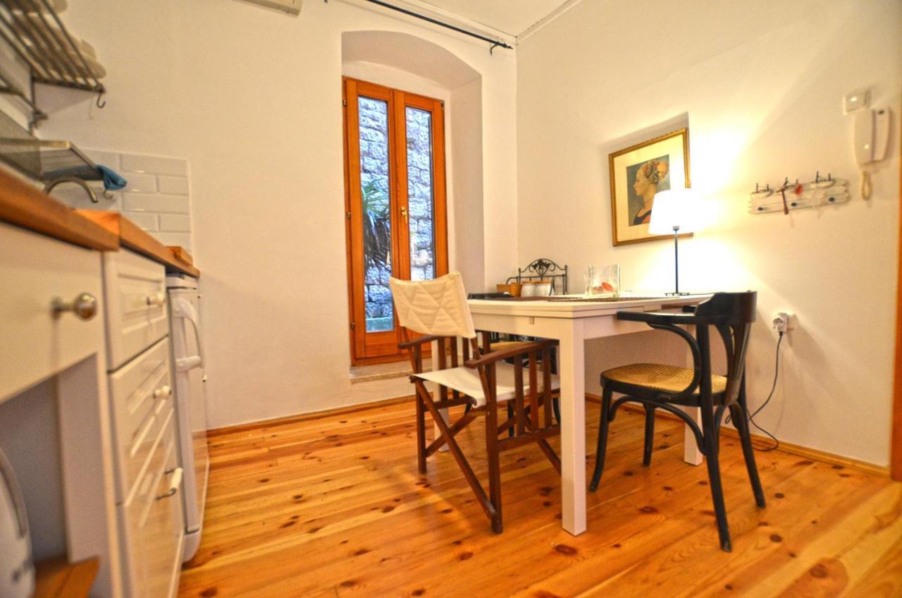 Leko Old Town Apartment ロヴィニ エクステリア 写真