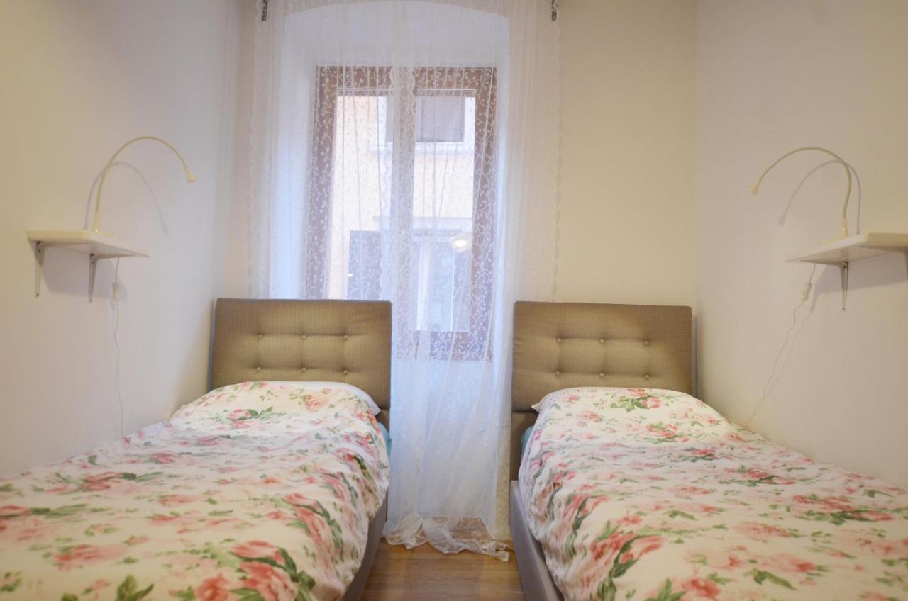 Leko Old Town Apartment ロヴィニ エクステリア 写真